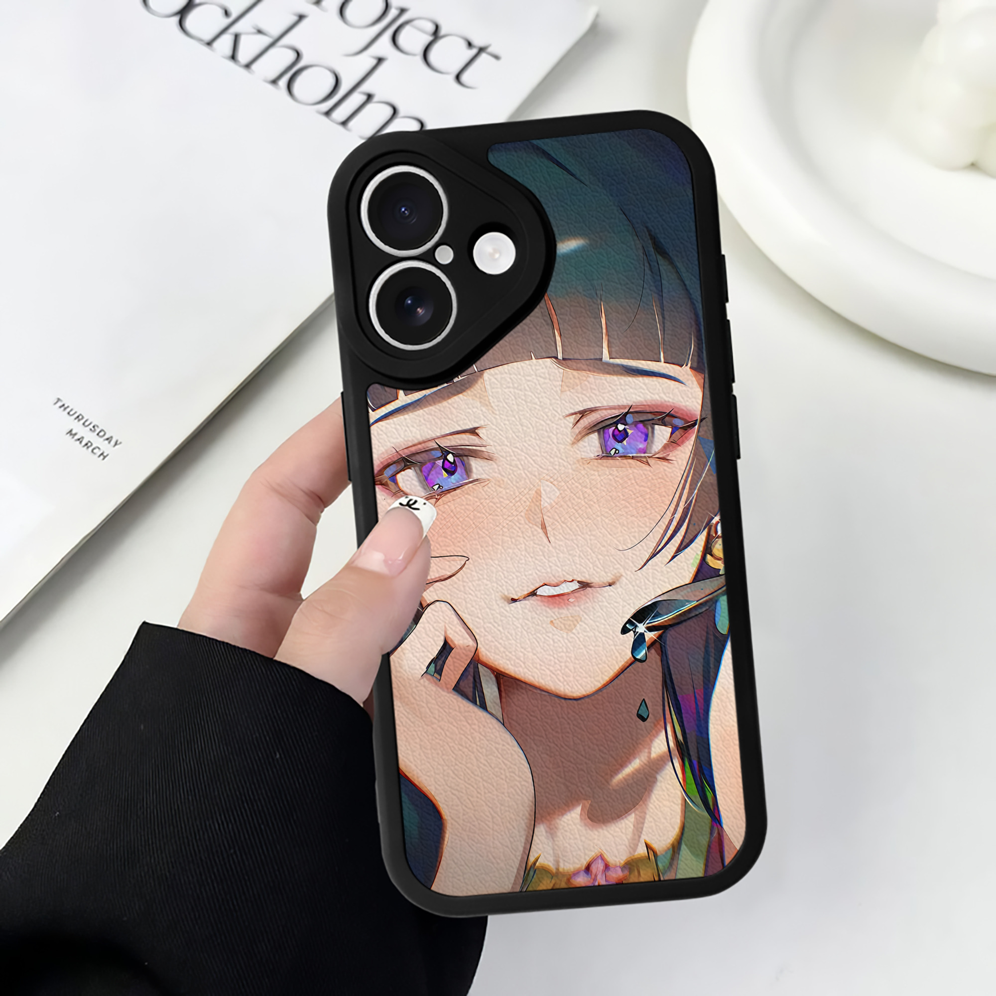 （画像用） 薬屋のひとりごと The Apothecary Diaries 【iPhone 16シリーズ対応】シリコンスマホケース（レザー調） 材質：シリコン